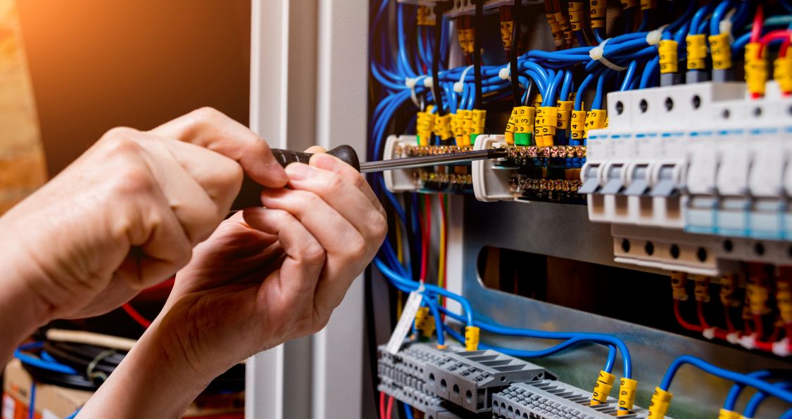 Hausse des tarifs réglementés de l’électricité : quels impacts pour l’activité des diagnostiqueurs et bureaux d’études ?
